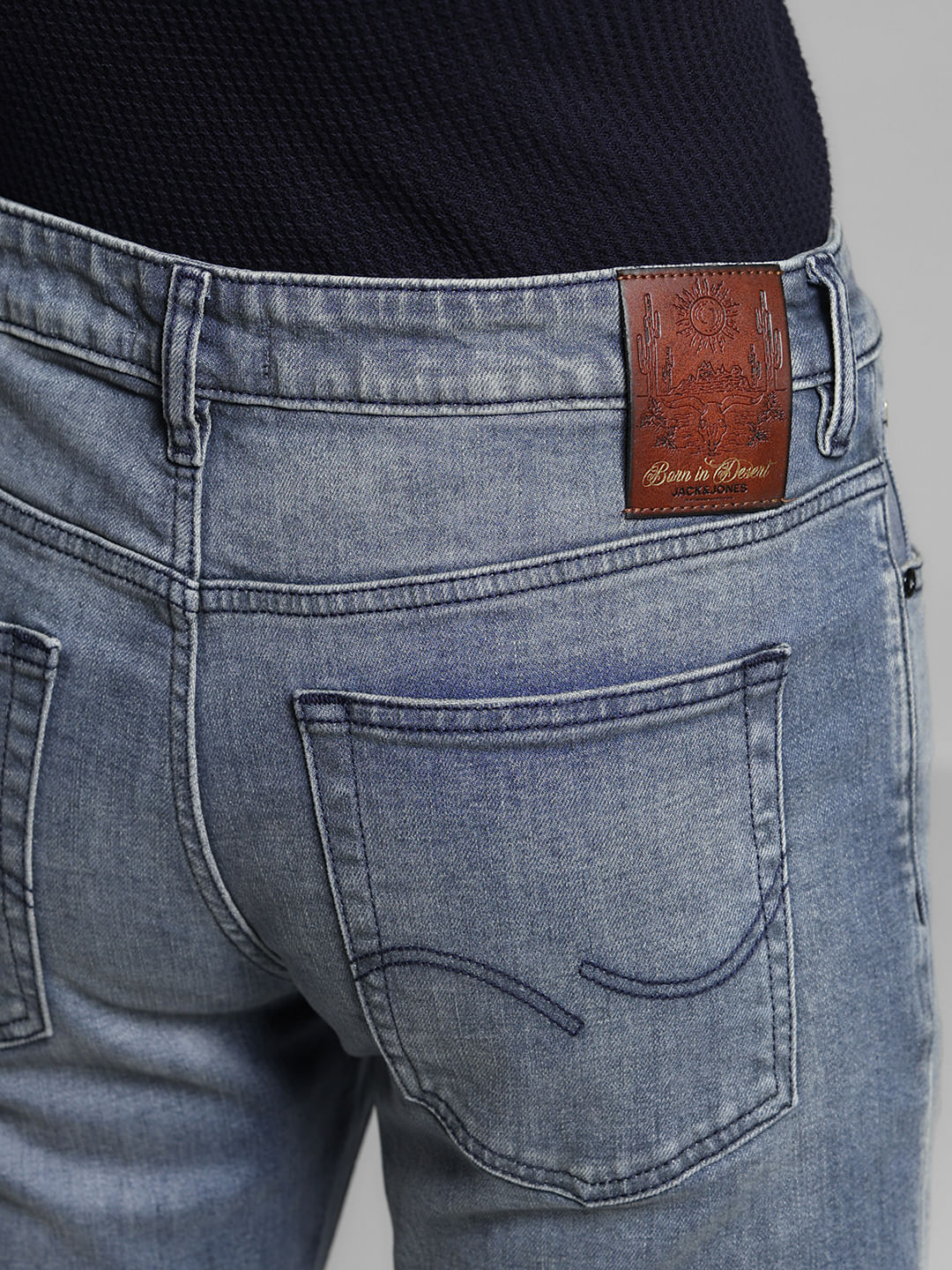 Blue Mid Rise Clark Regular Fit Jeans - Image 5