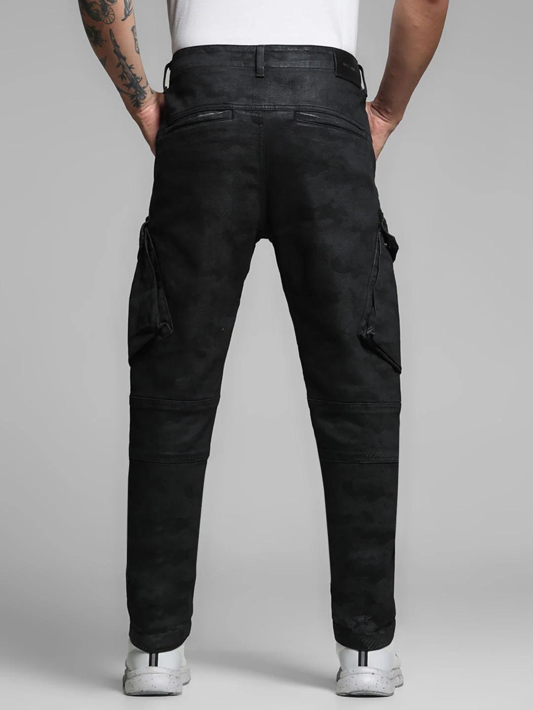 Black Low Rise Paul Anti Fit Jeans - Image 3