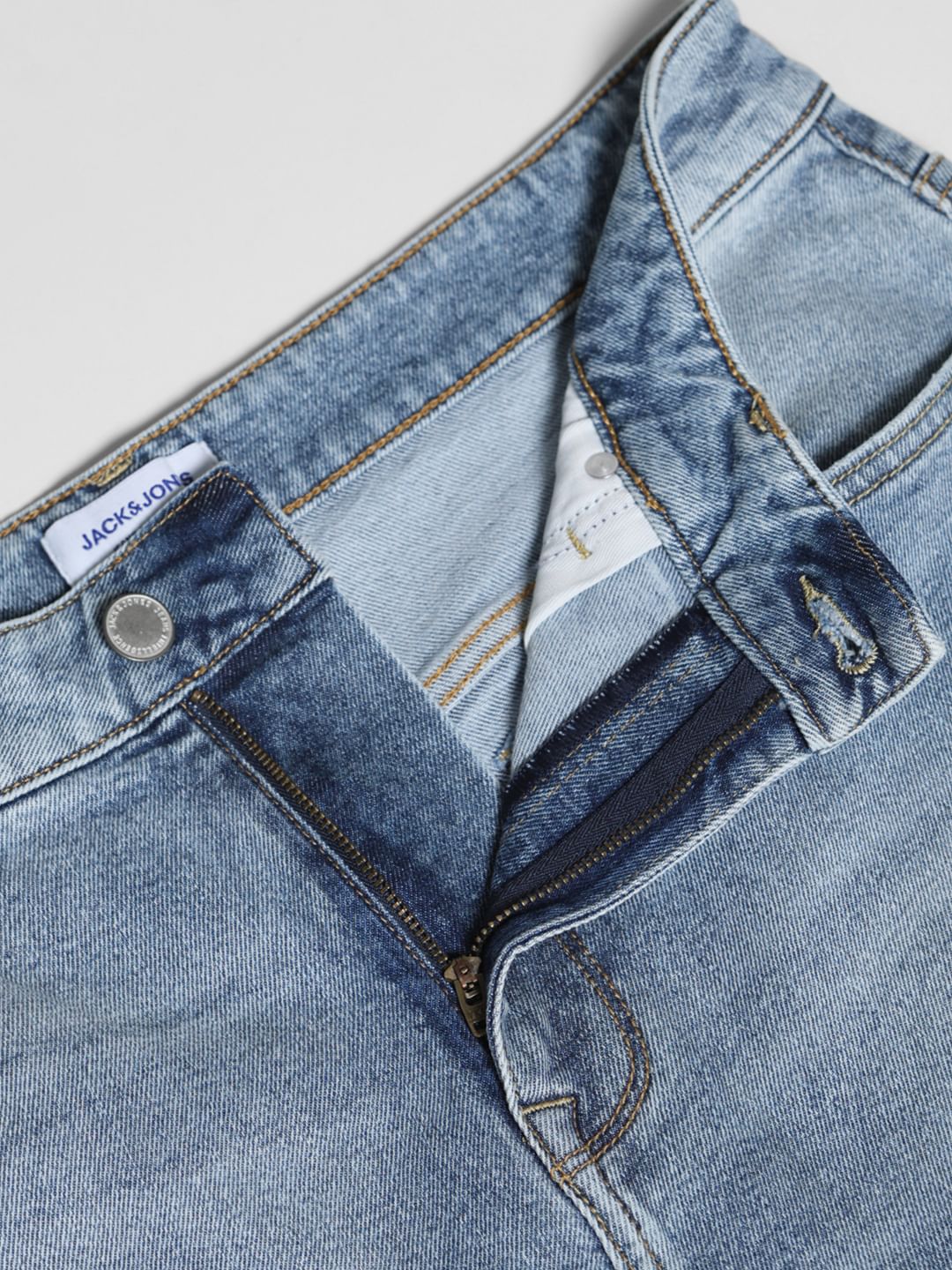 Light Blue High Rise Dario Loose Fit Jeans - Image 5