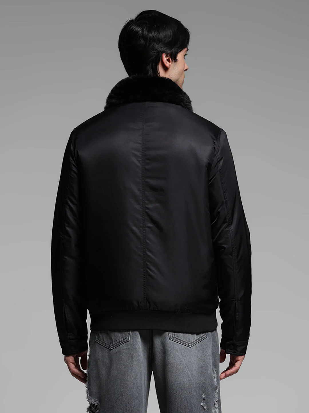 Black Fur Trim Puffer Jacket - Image 4