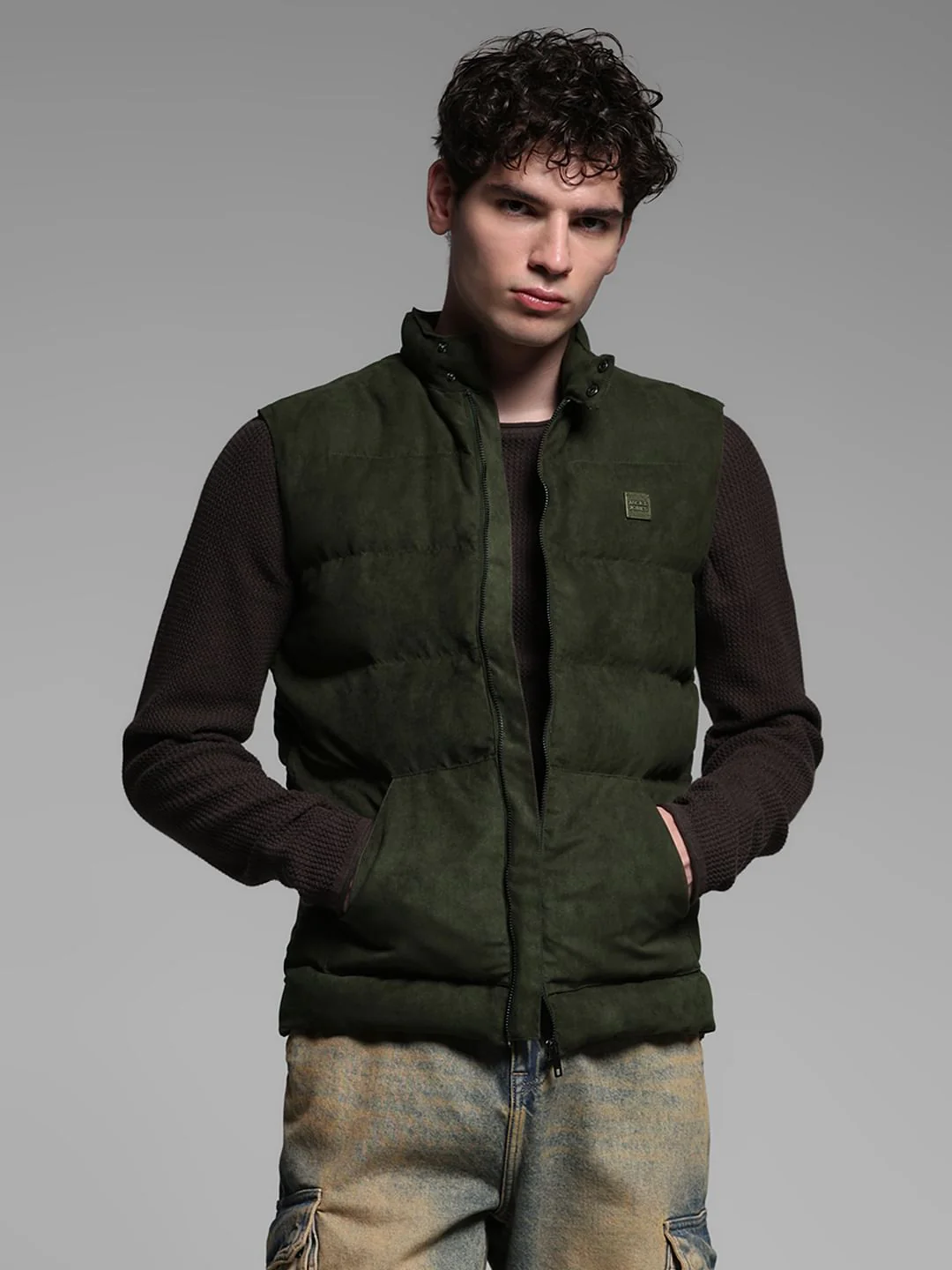 GREEN ZIPPER VEST - Image 2