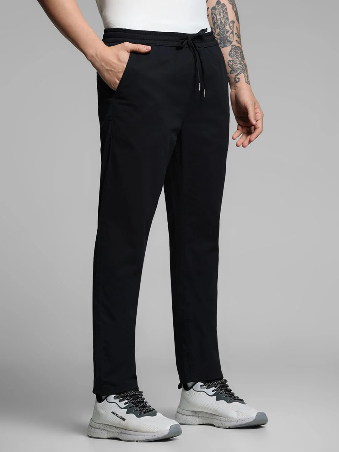 Black Mid Rise Cotton Pants - Image 2