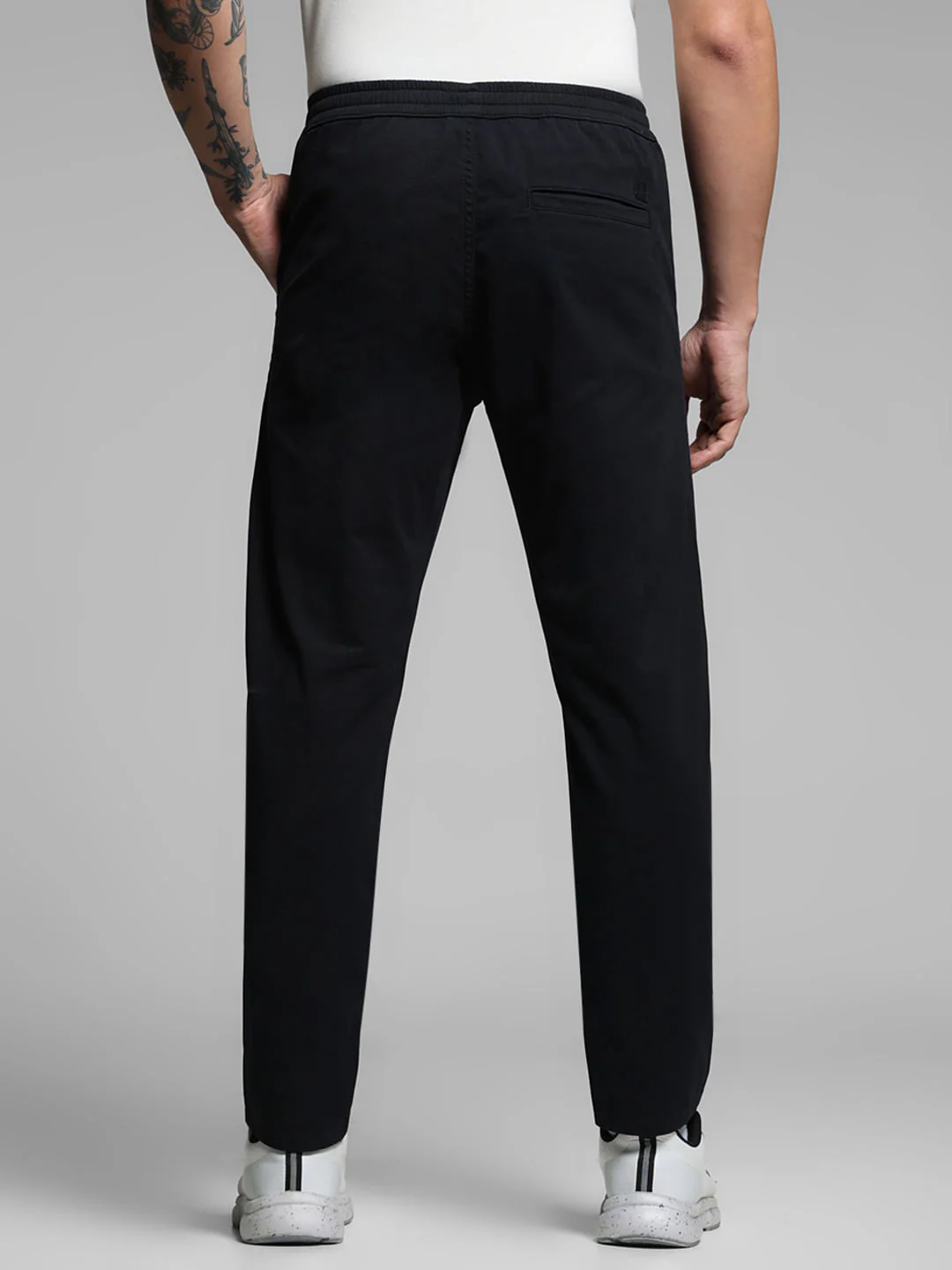 Black Mid Rise Cotton Pants - Image 3