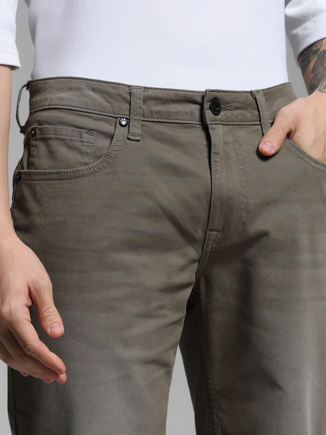 Olive Low Rise Denim Shorts - Image 4