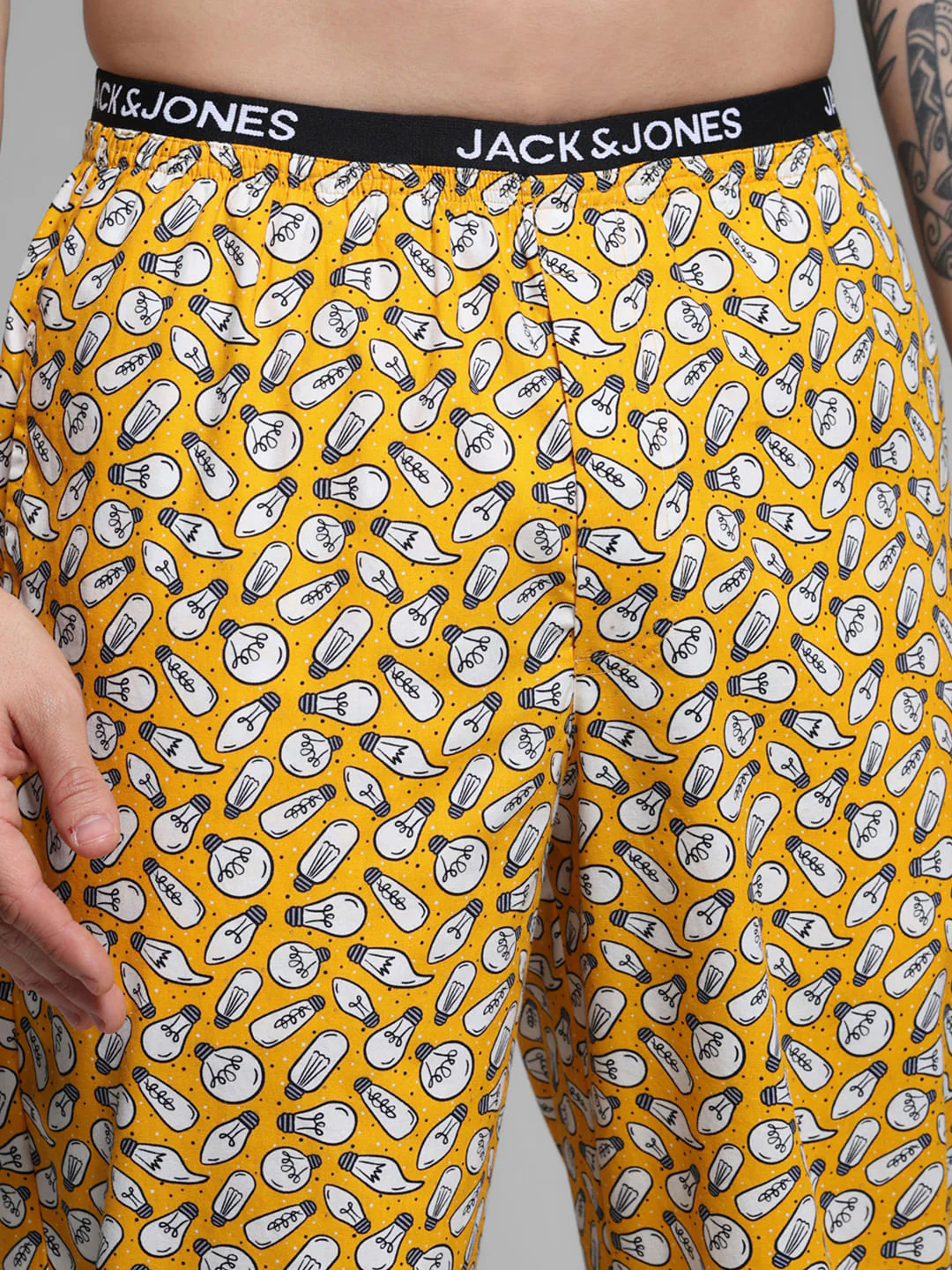 Yellow Light Blub Print Pyjamas - Image 4