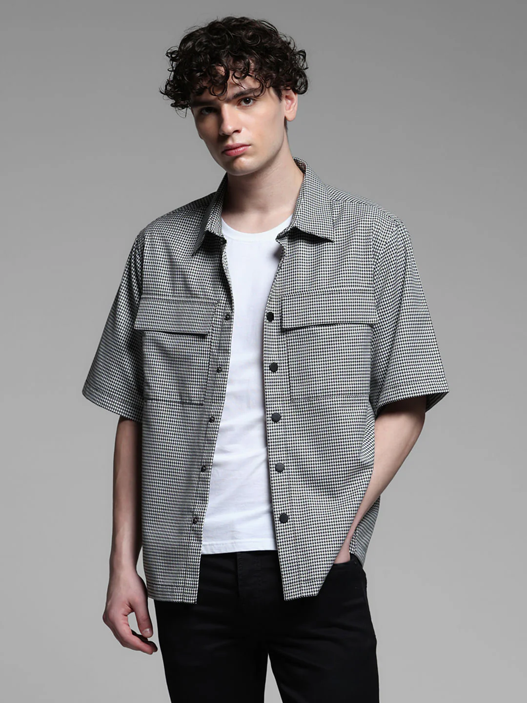 Black Check Cotton Short Sleeves Shirt - Image 2