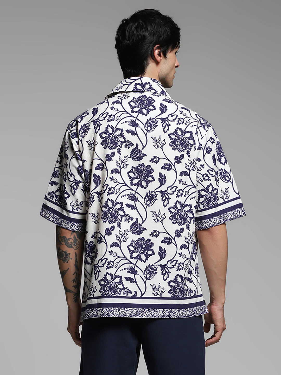 Blue Floral Oversized Shirt - Image 4