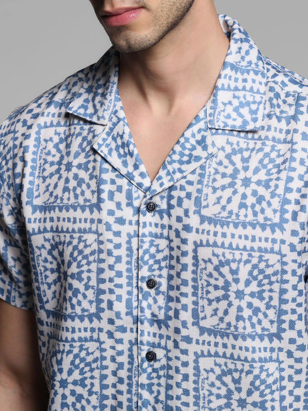 Blue Crochet Printed Short Sleeves Shirt - Image 5
