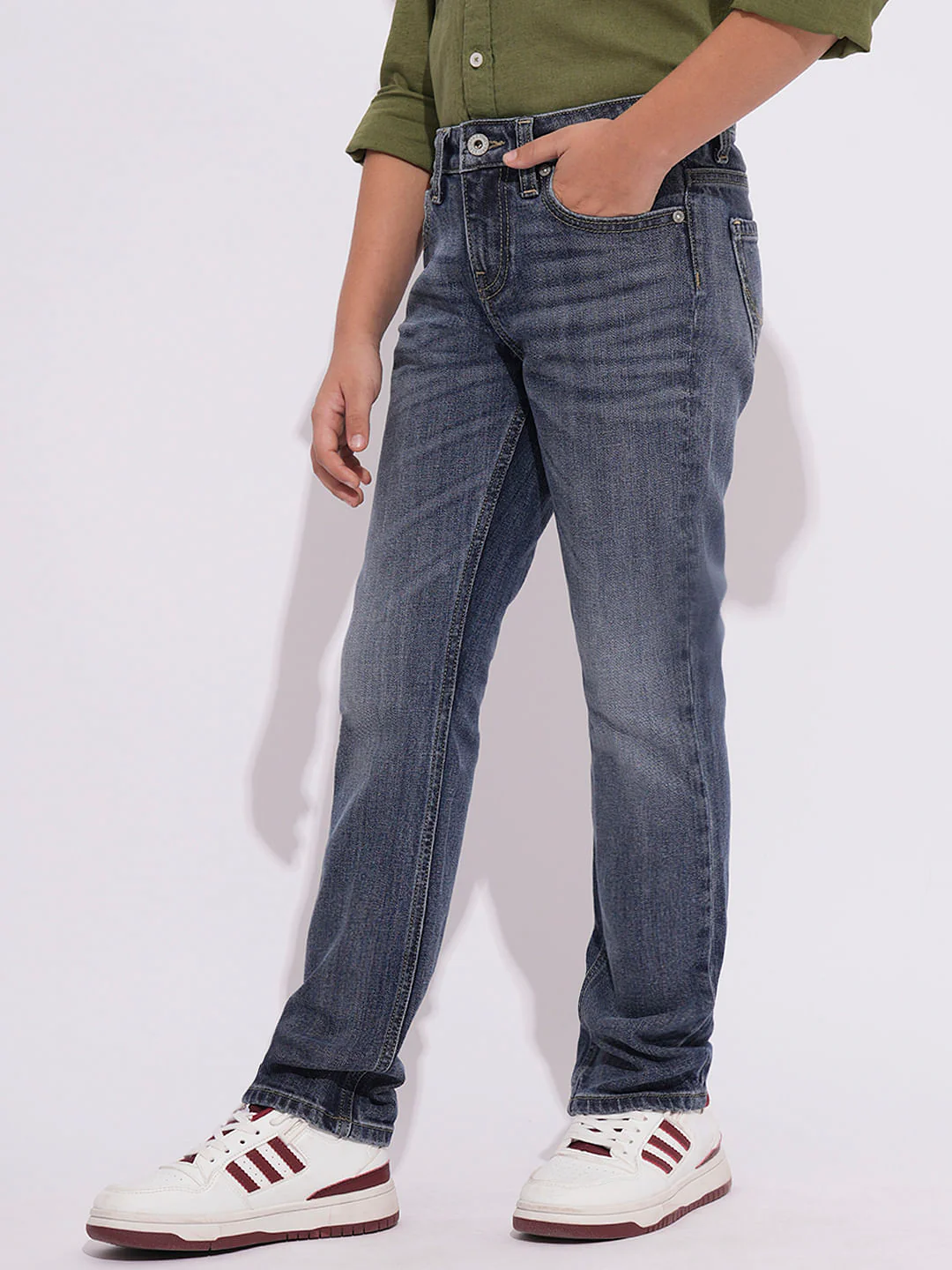 Light Blue Mid Rise Washed Loose Fit Jeans - Image 3