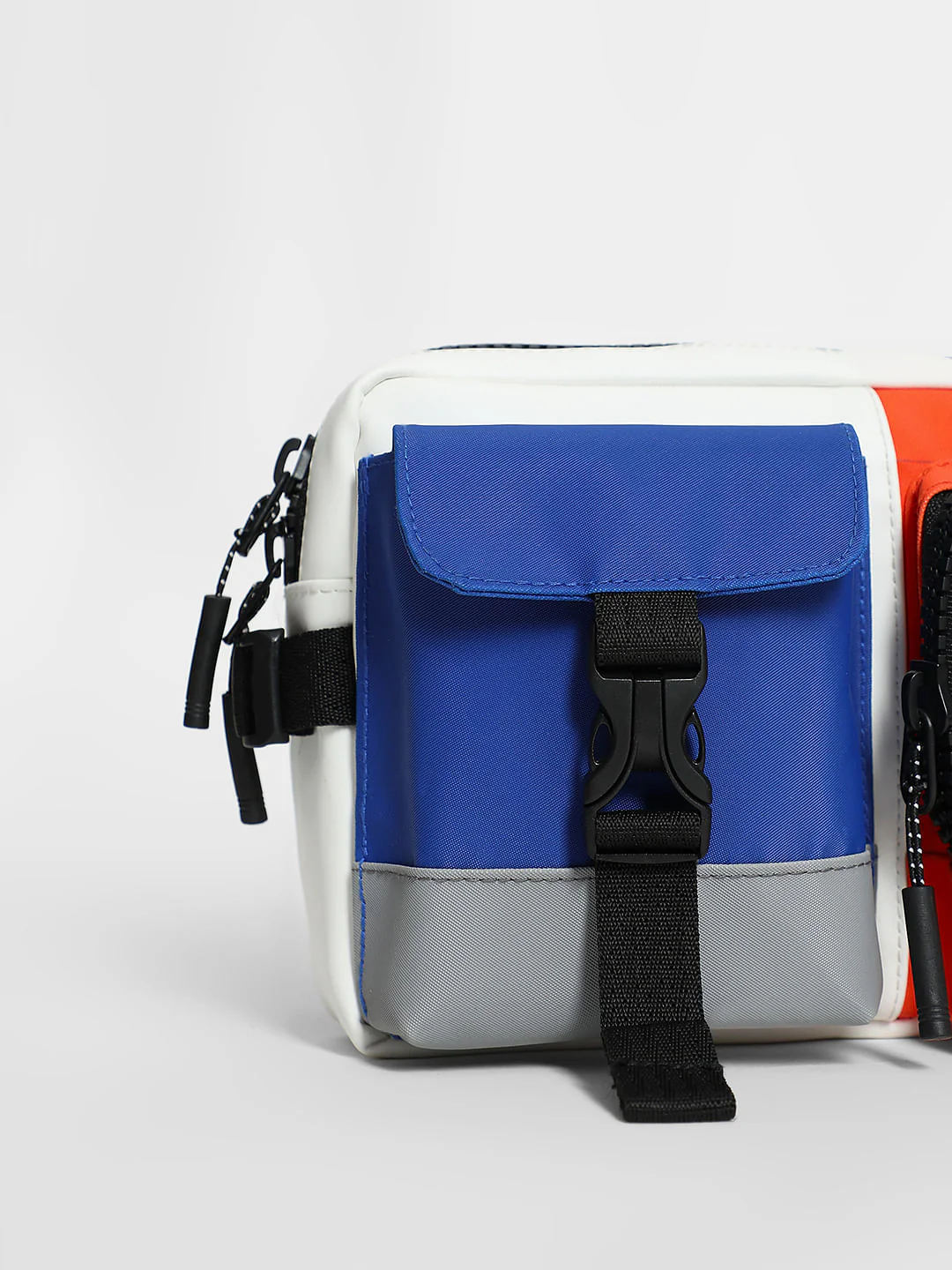 Blue Colourblocked Chestpack - Image 5