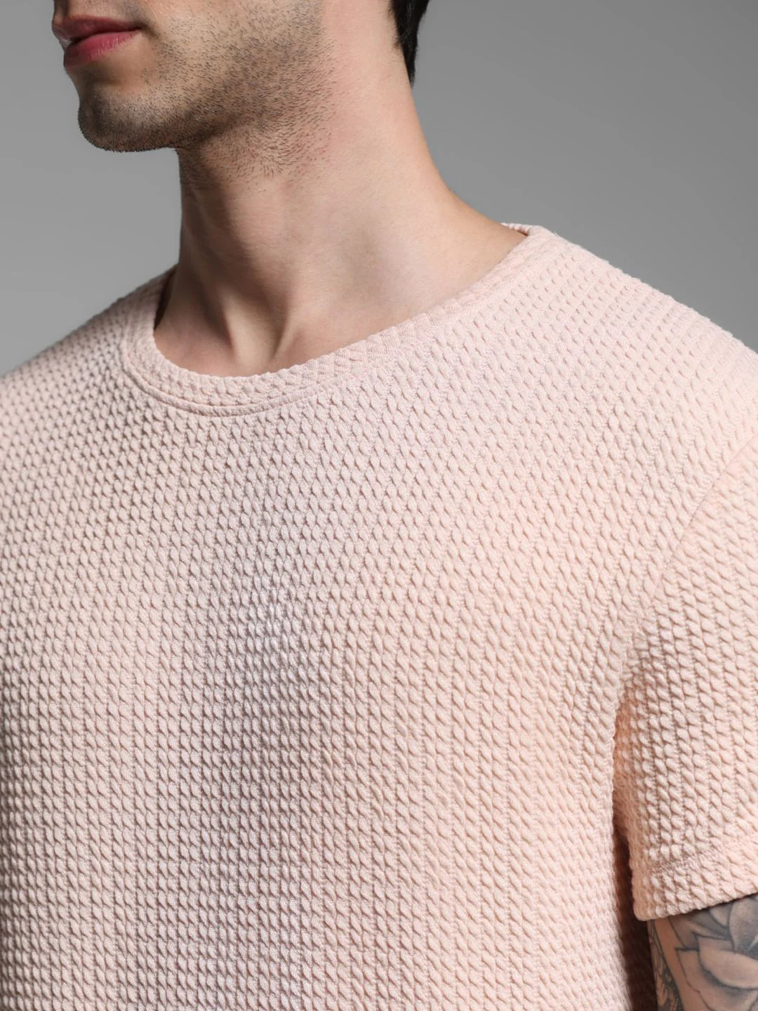 Pink Jacquard Crew Neck T-shirt - Image 5