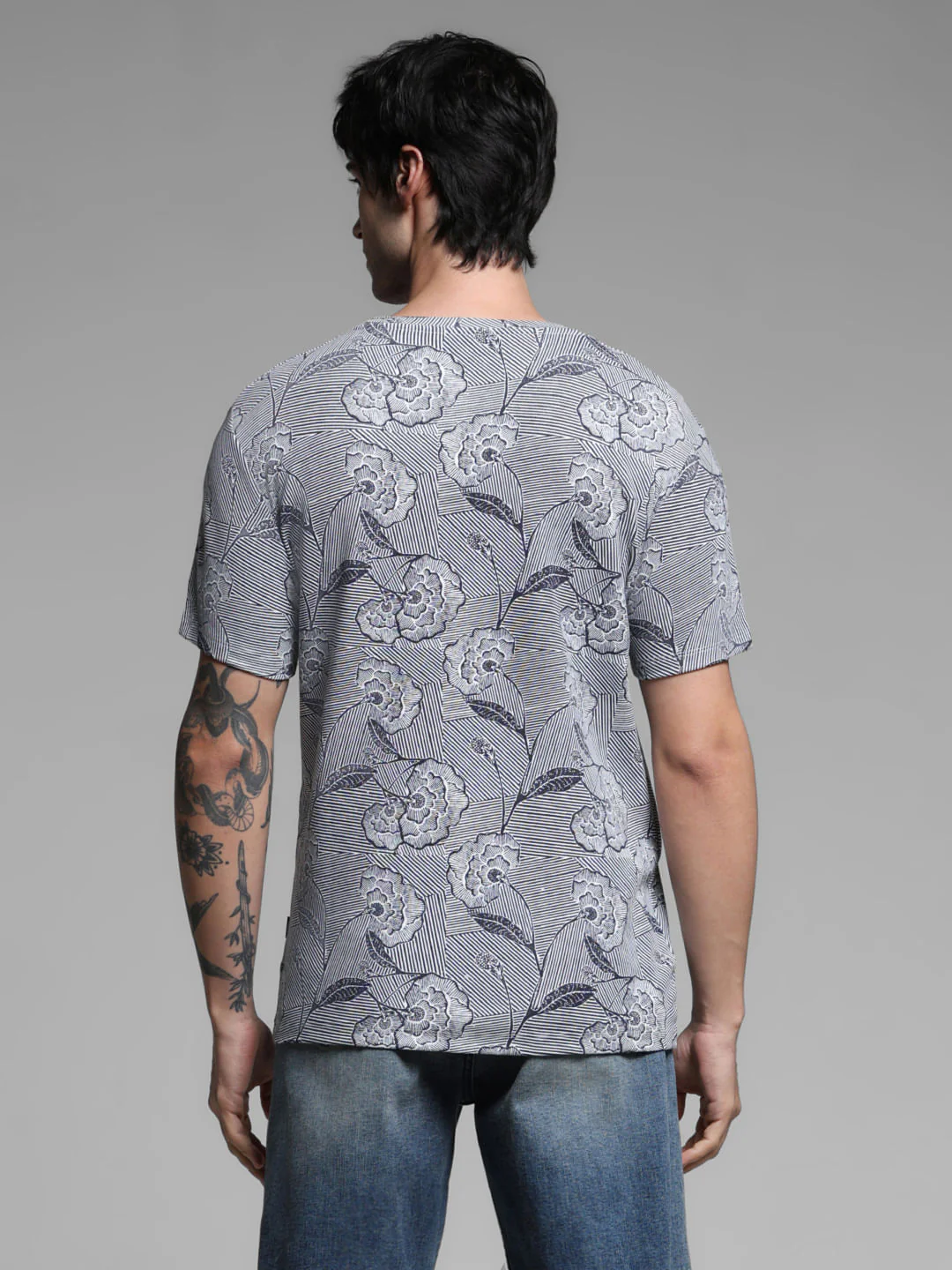 Blue Floral Print Cotton T-shirt - Image 4
