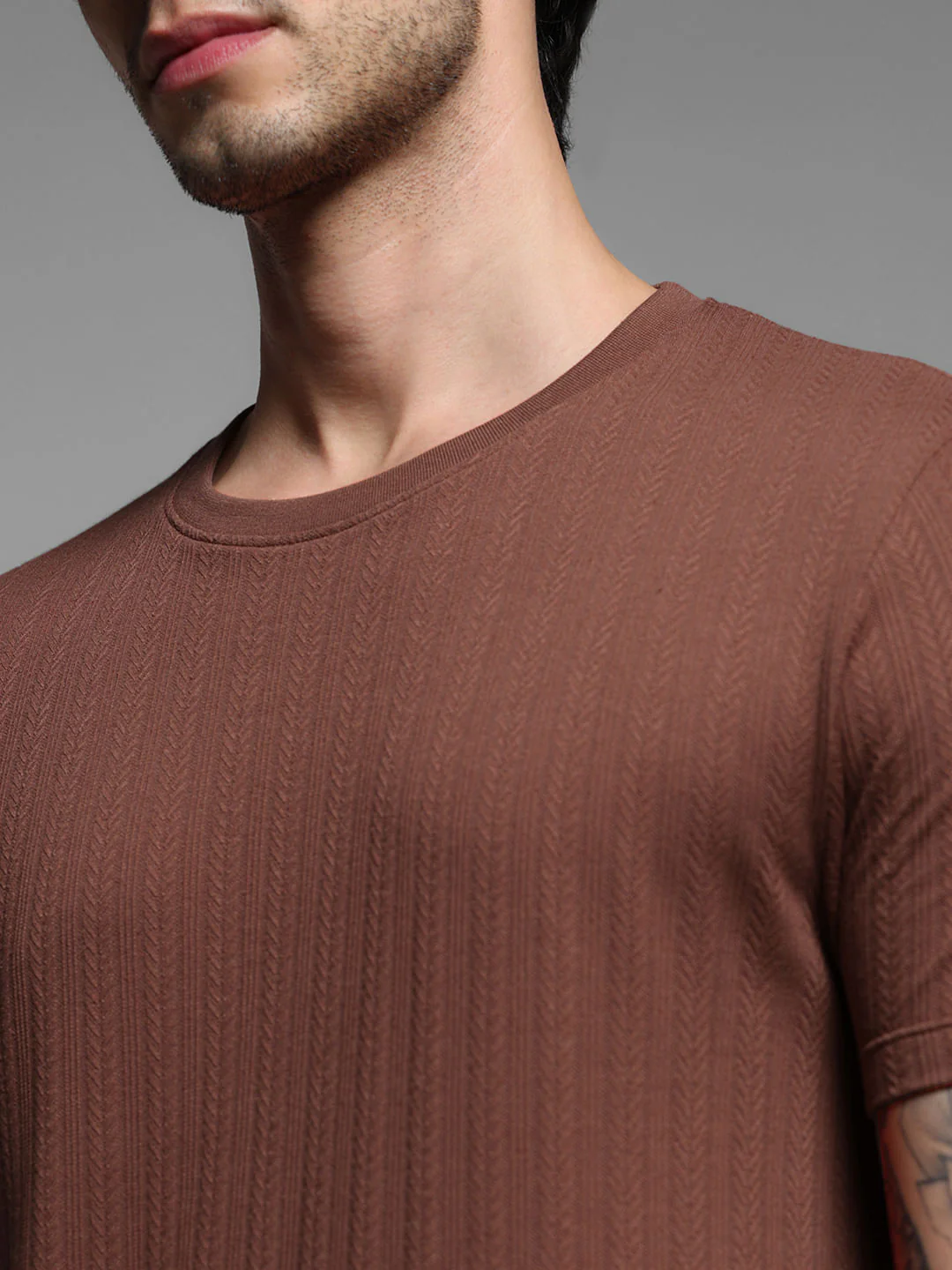 Rust Red Jacquard Knitted T-shirt - Image 5