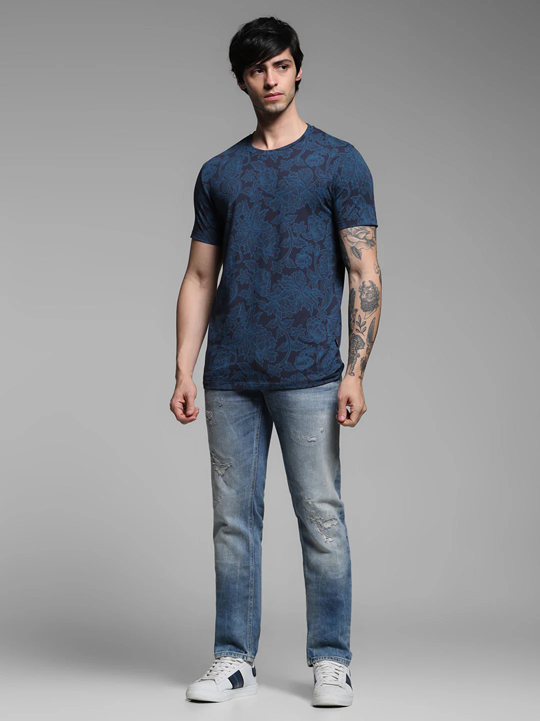 Blue Floral Print Slim Fit T-Shirt - Image 6