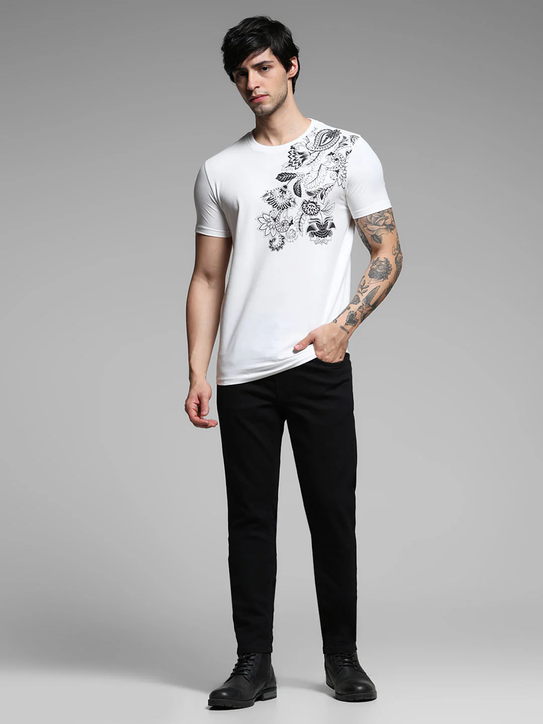 White Printed Crew Neck Slim Fit T-shirt - Image 6