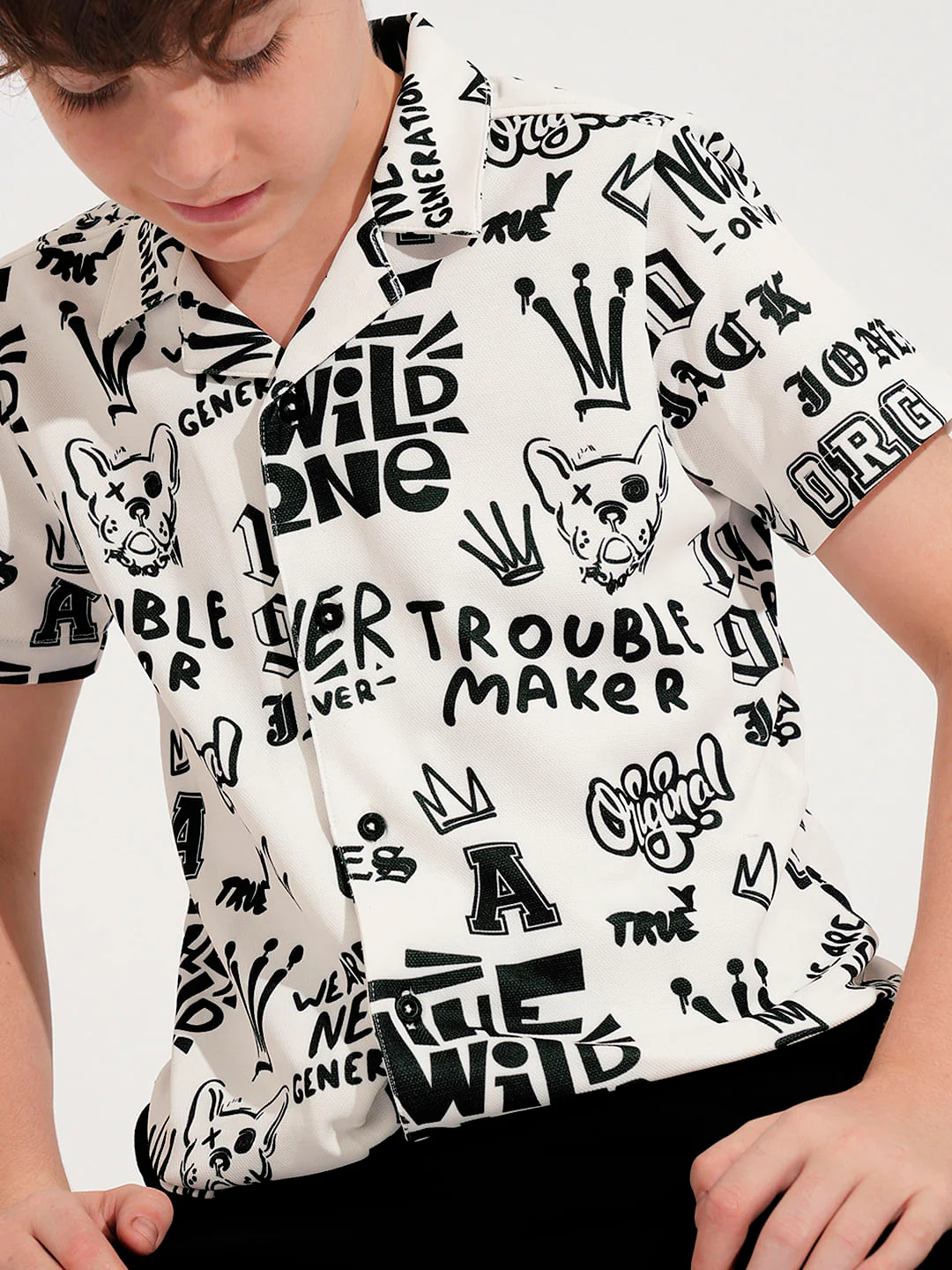 Boys White Printed Short Sleeves Shirt - Image 6