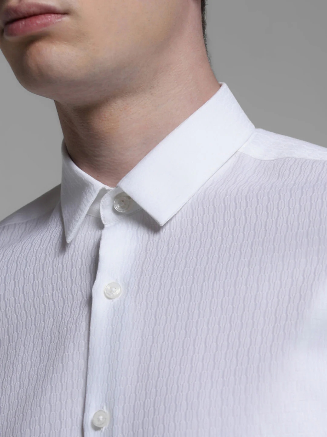 WHITE FULL SLEEVES SHIRT - Image 5