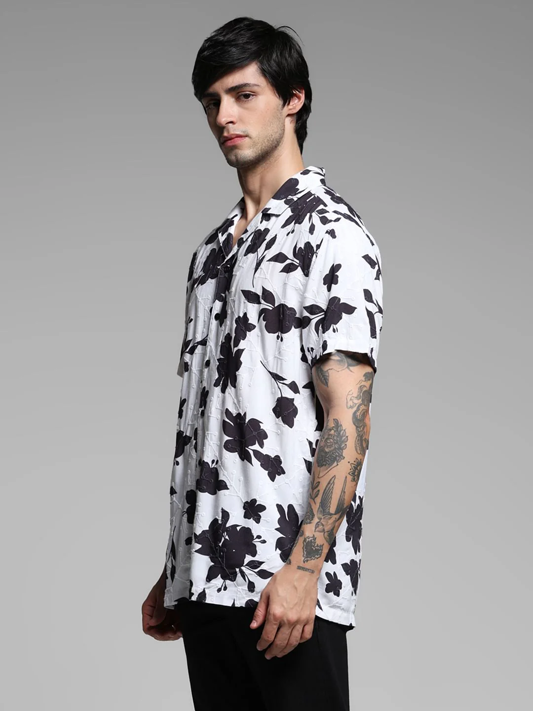 White Floral Print Short Sleeves Shirt - Image 3