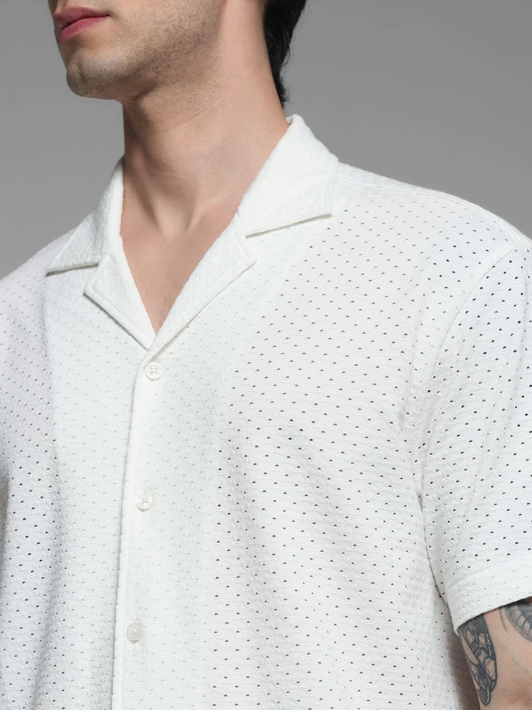 White Resort Collar Shirt - Image 5