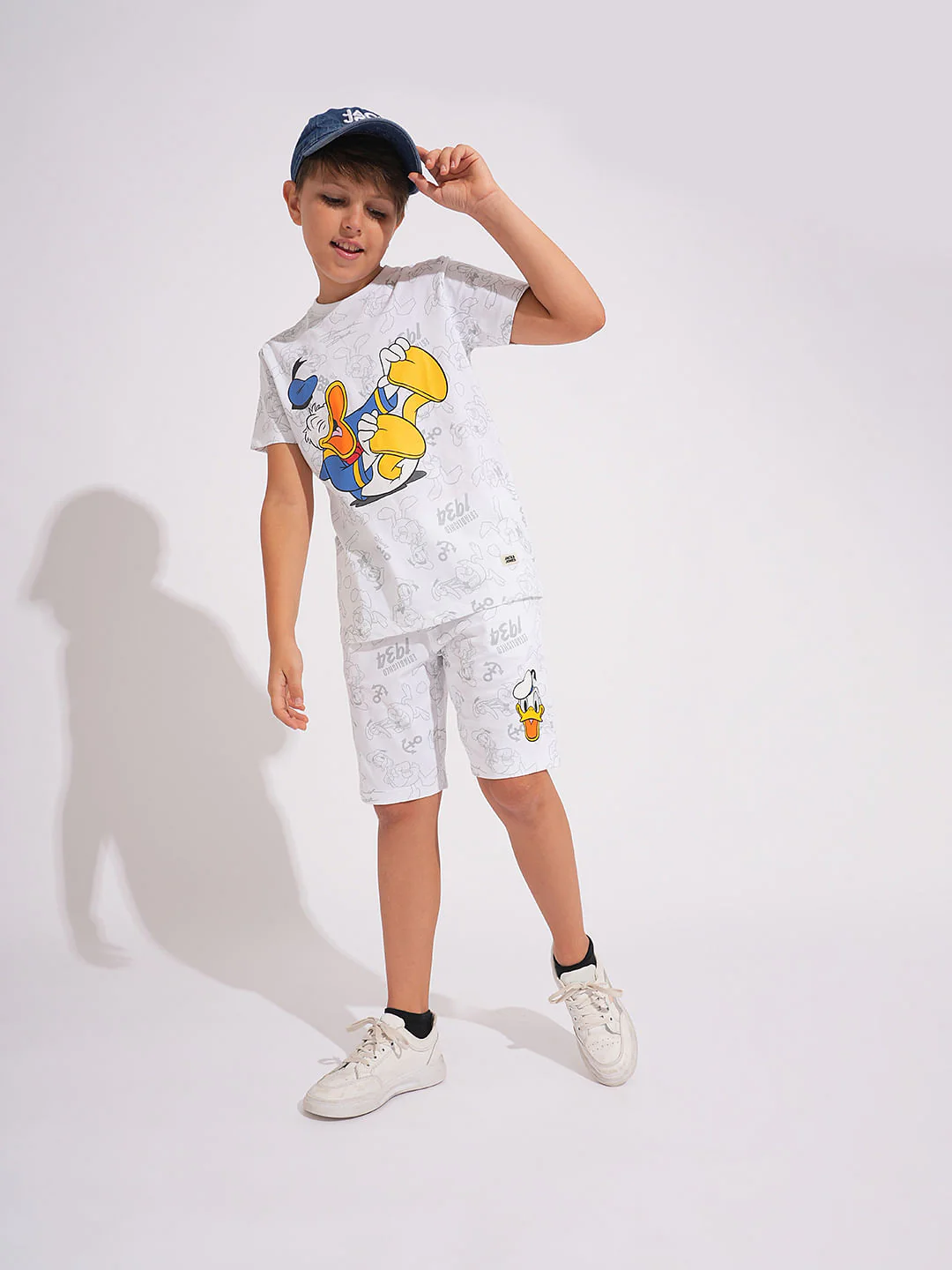Boys White Donald Duck Co-ord Set Shorts