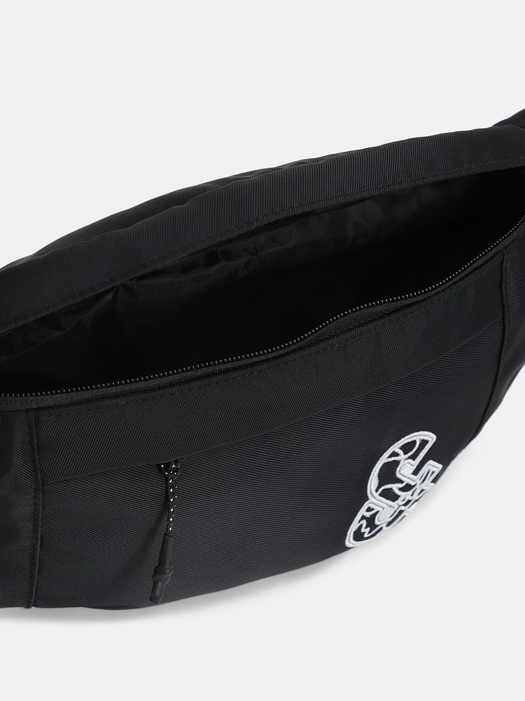 Black Logo Print Chestpack - Image 5