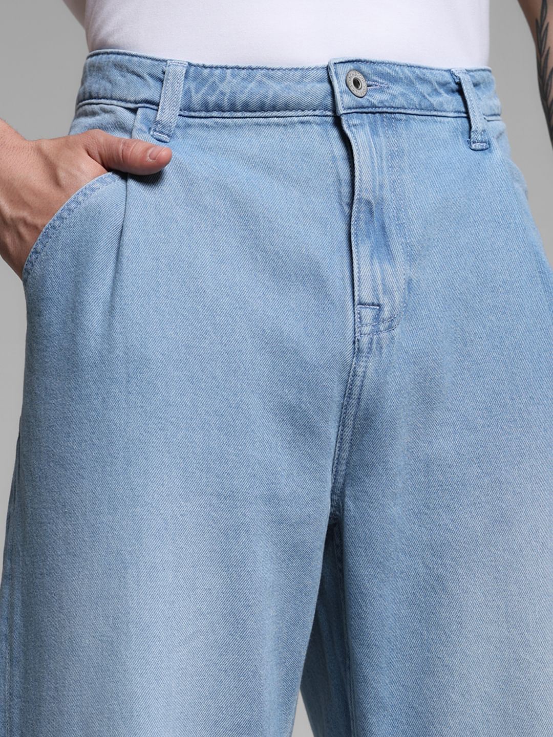 Light Blue High Rise Dario Loose Fit Jeans - Image 4