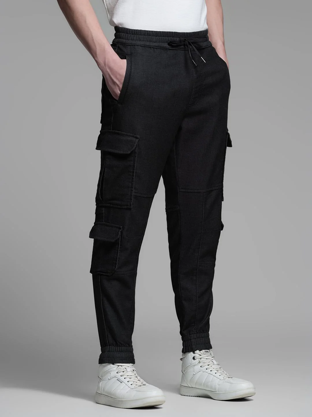 BLACK ANTI FIT CARGOS - Image 2