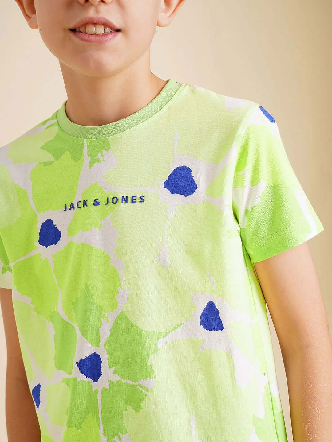 Boys Green Printed Cotton T-shirt - Image 6