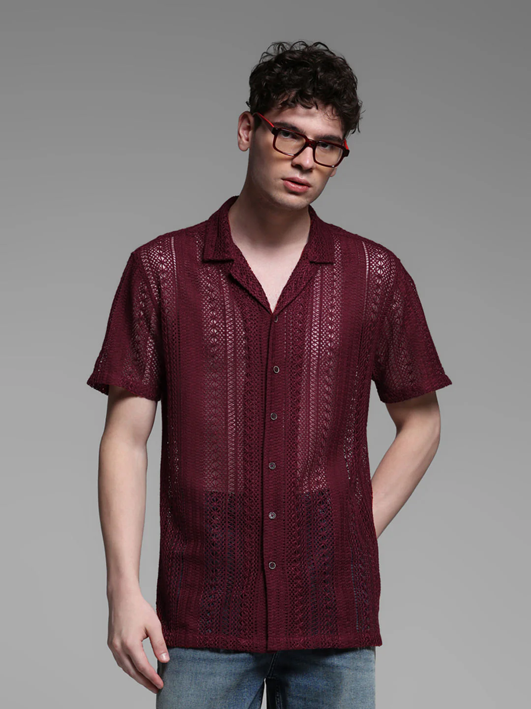 MAROON TEXTURED SHORT SLEEVES SHIRT