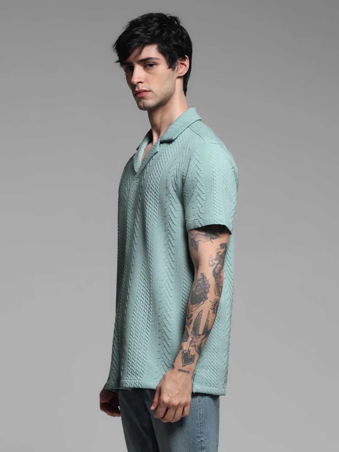 Green Textured Short Sleeves Shirt - Image 3