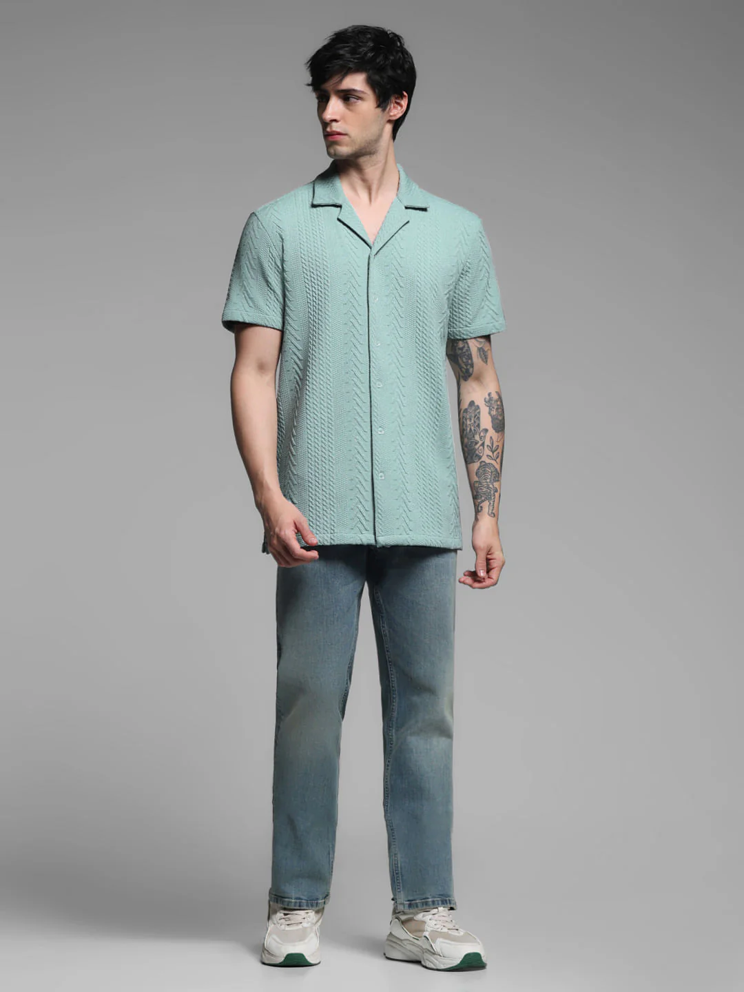 Green Textured Short Sleeves Shirt - Image 6