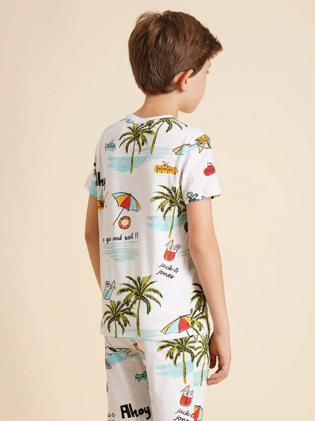 Boys White Printed Co-ord Set T-Shirt - Image 4