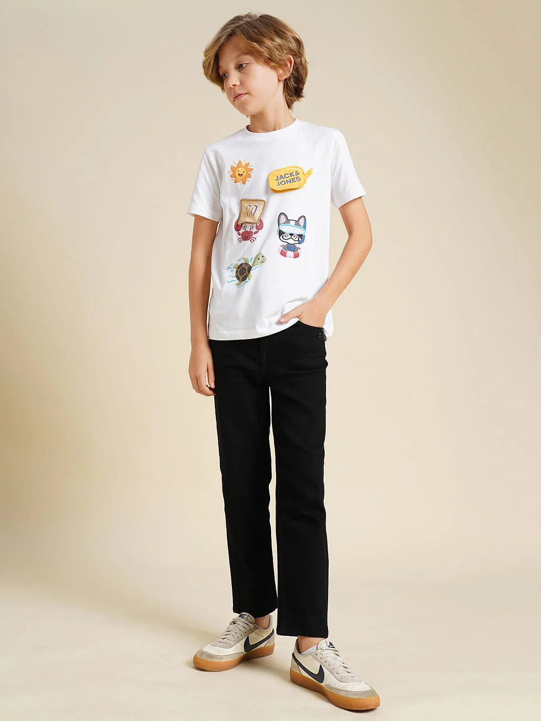 Boys White Graphic Print T-Shirt - Image 5