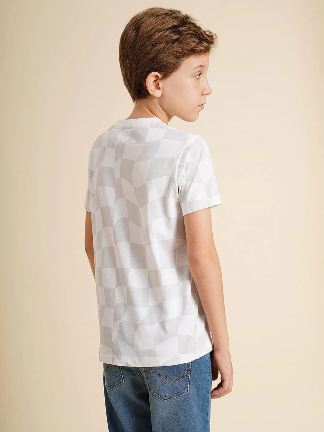 Boys White Interactive Check Print T-shirt - Image 4