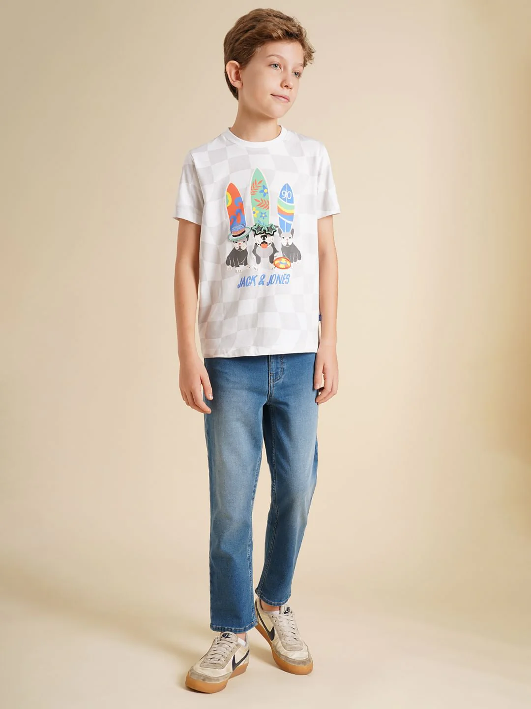 Boys White Interactive Check Print T-shirt - Image 5