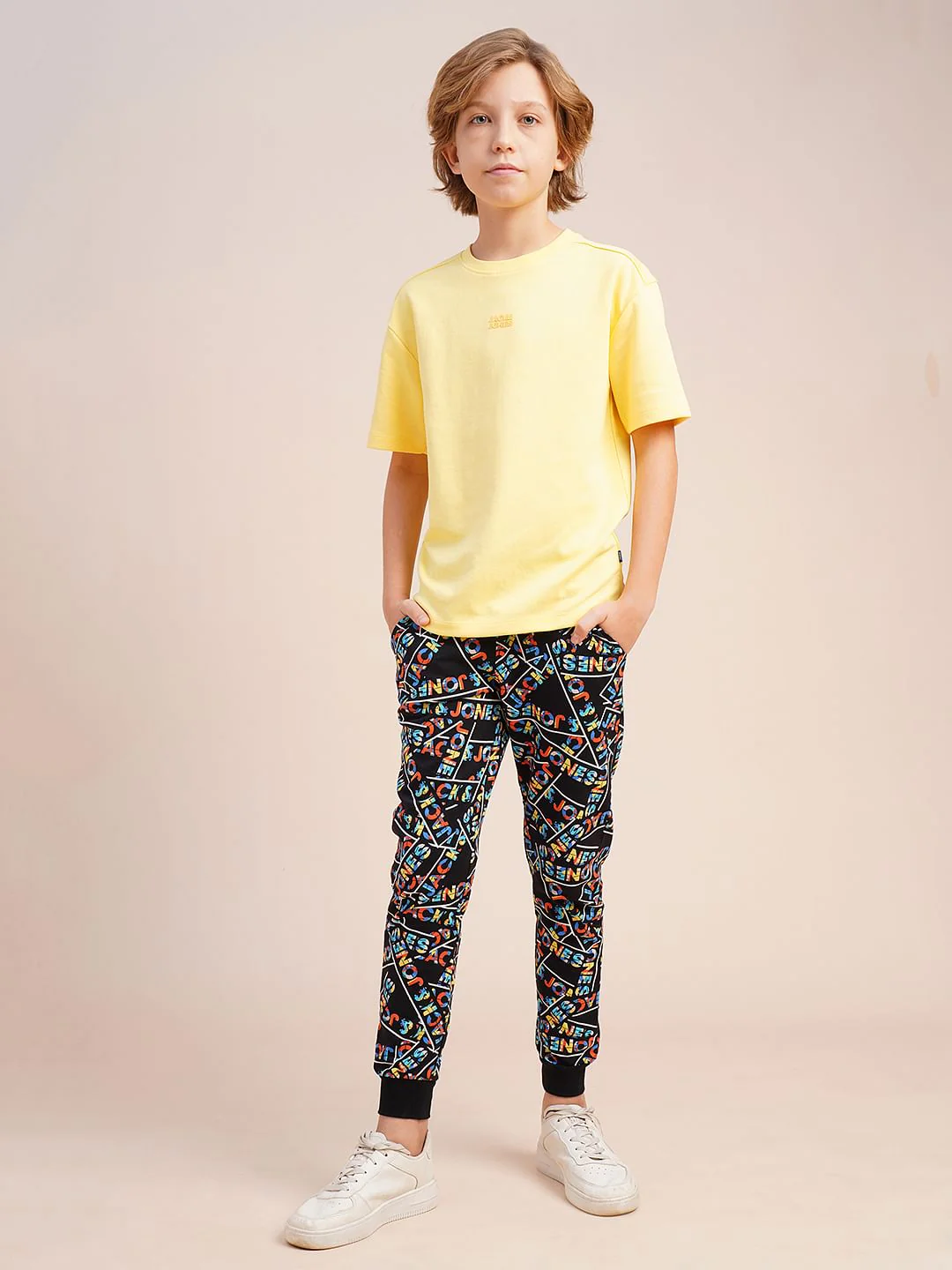 Boys Black Typographic Print Sweatpants - Image 5