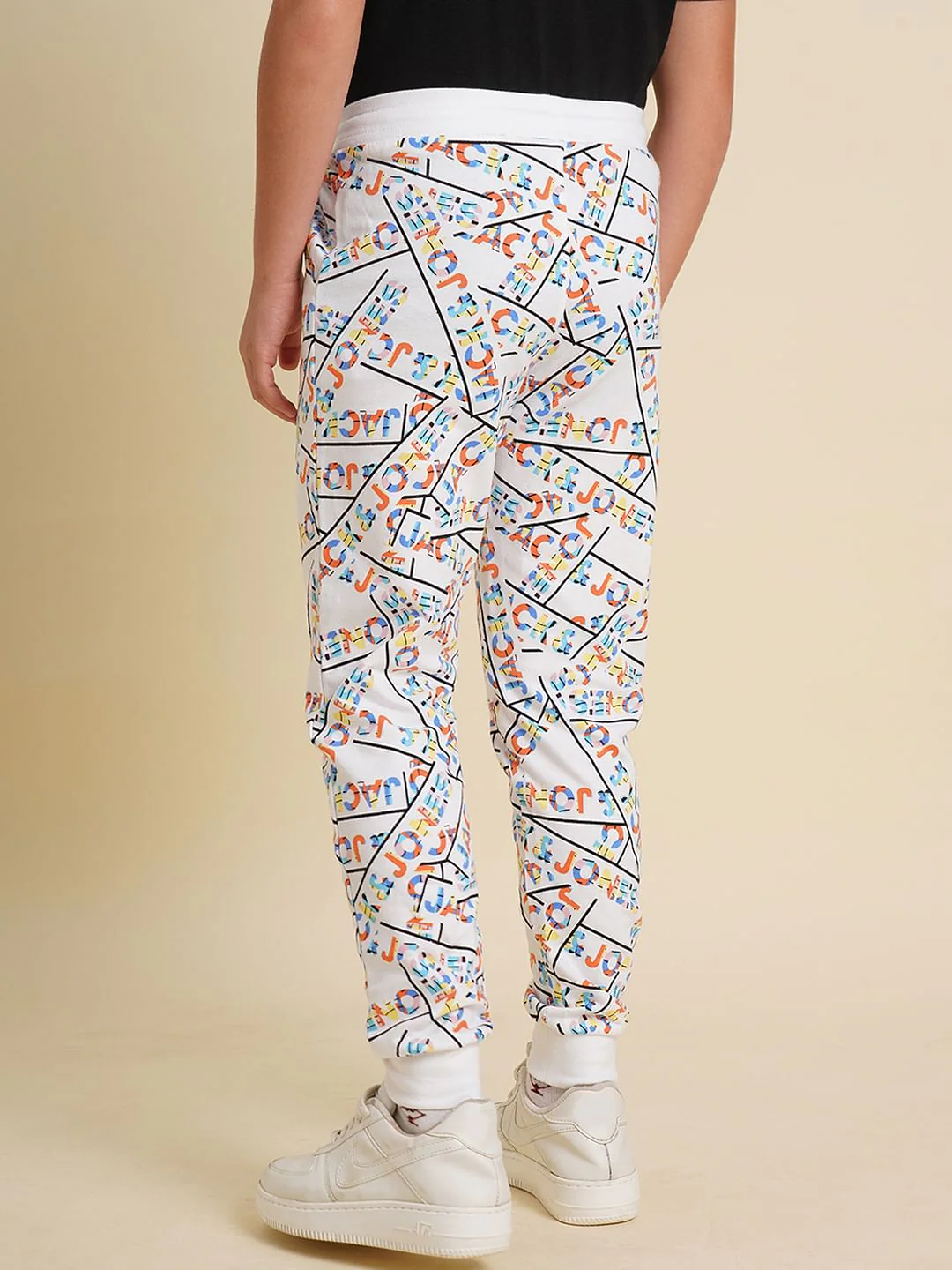Boys White Printed Cotton Sweatpants - Image 4