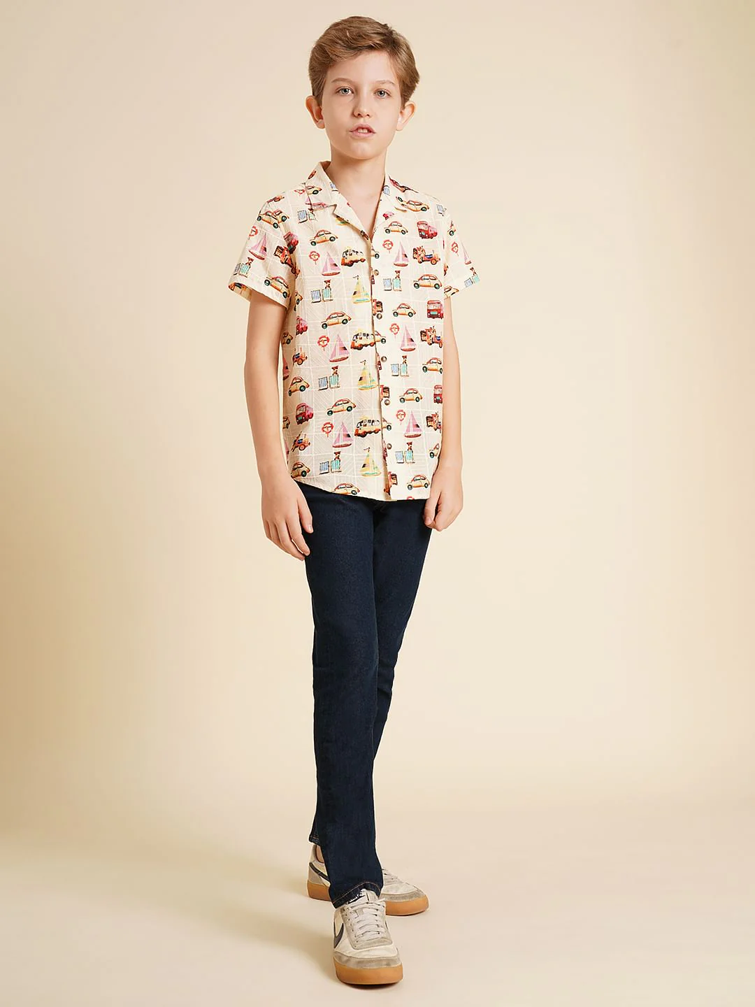 Boys Beige Car Print Dobby Shirt - Image 5