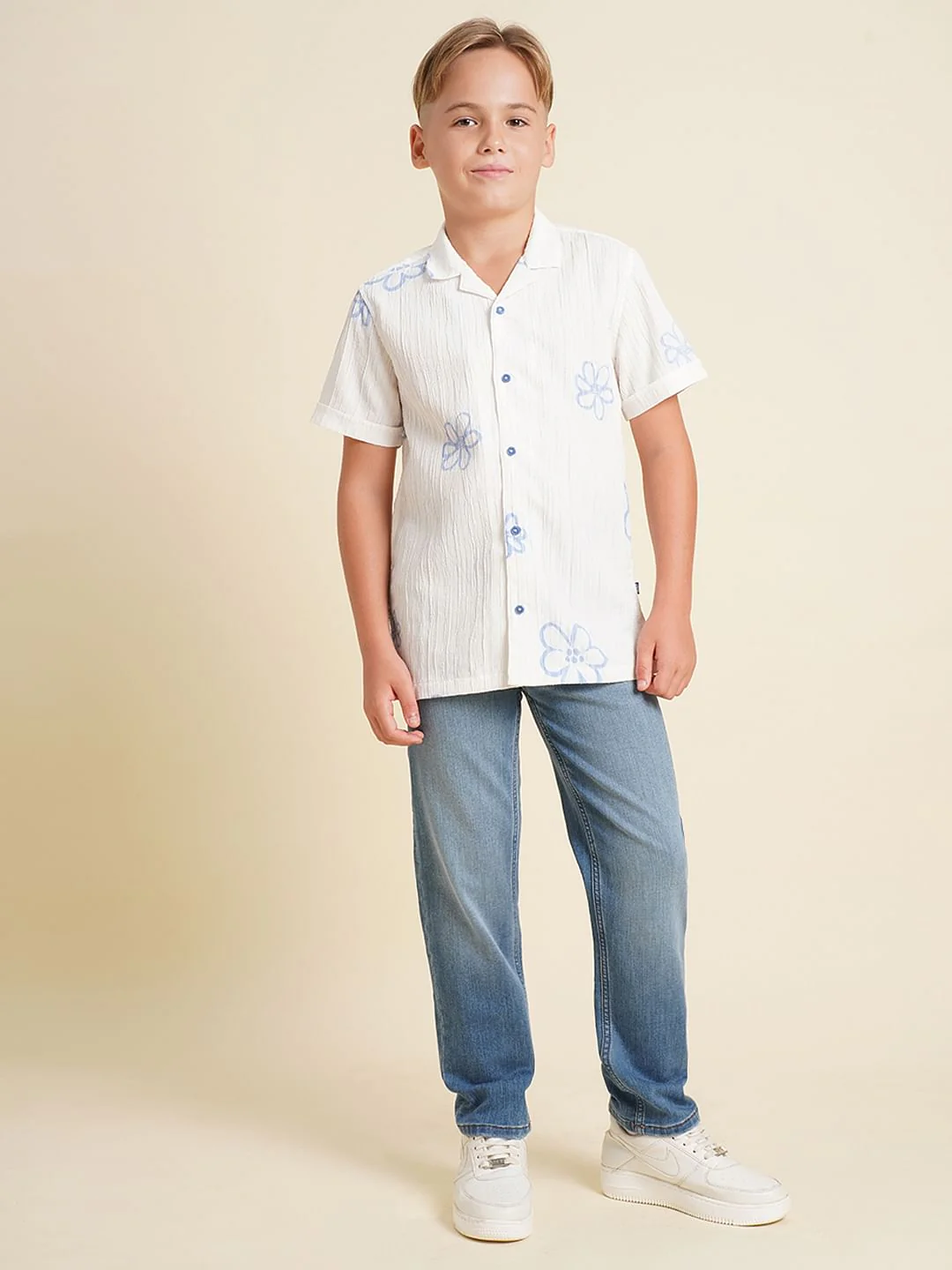 Boys White Printed Cotton Shirt - Image 5
