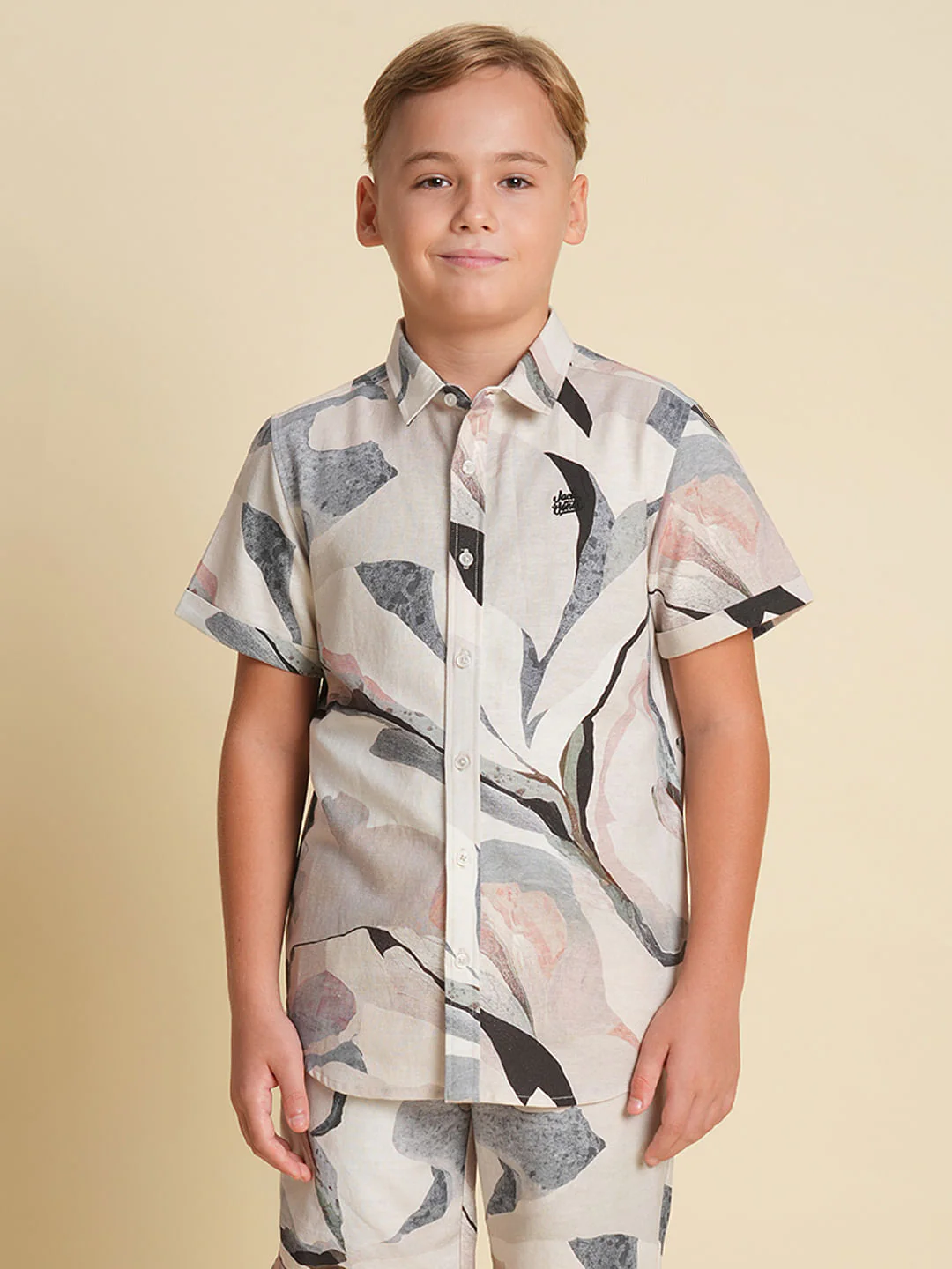 Boys White Printed Co-ord Set SHIRT - Image 2