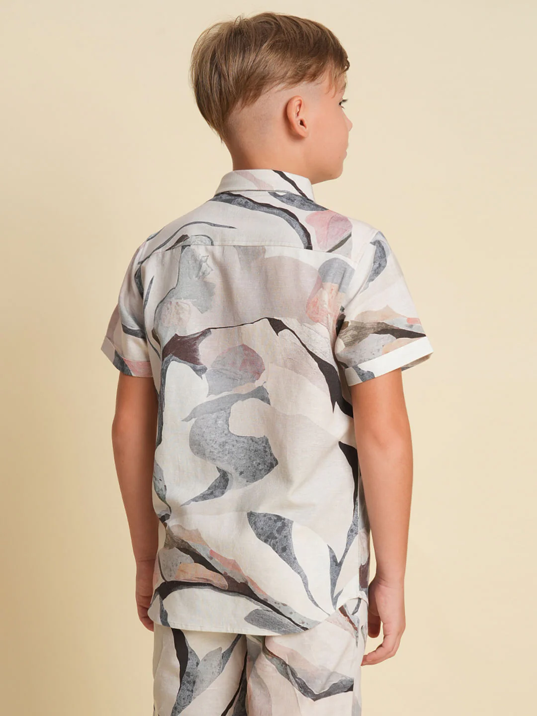Boys White Printed Co-ord Set SHIRT - Image 4