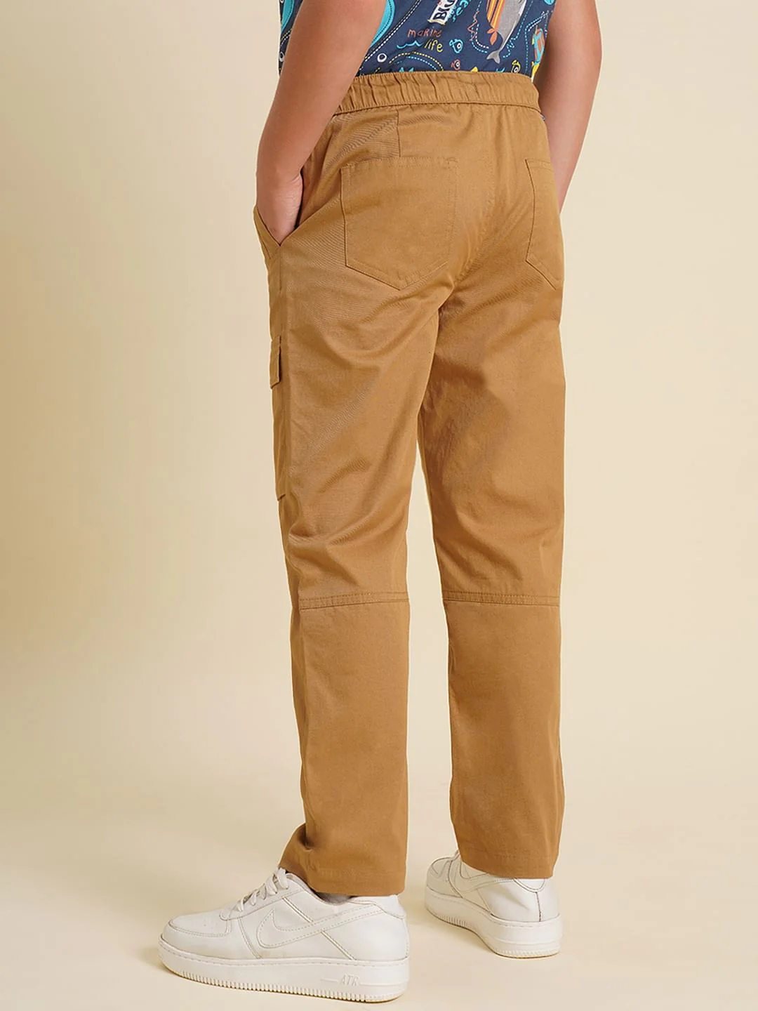 Boys Brown Mid Rise Cotton Casual Pants - Image 4