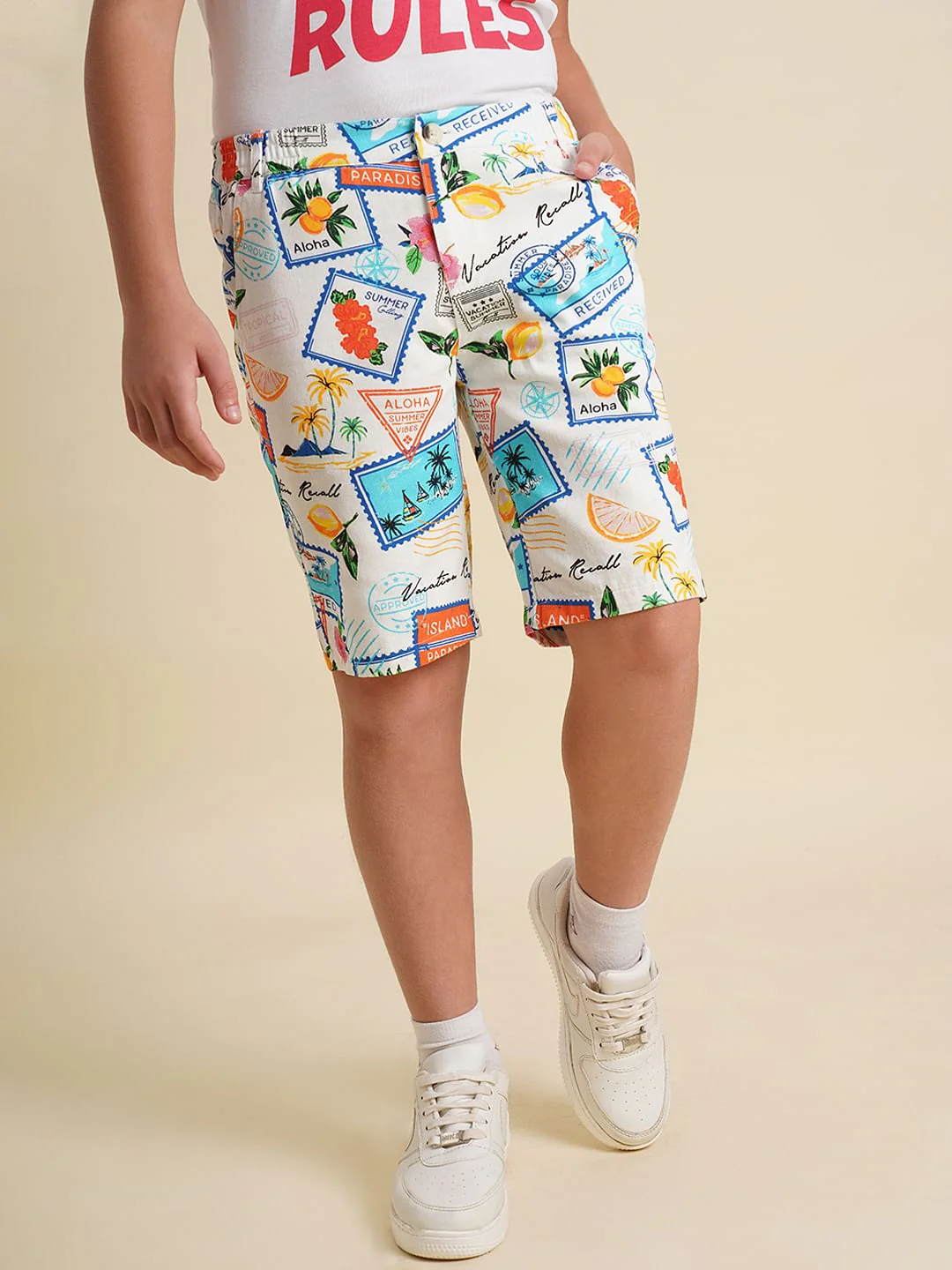 Boys White Stamp Print Co-ord Set Shorts - Image 2