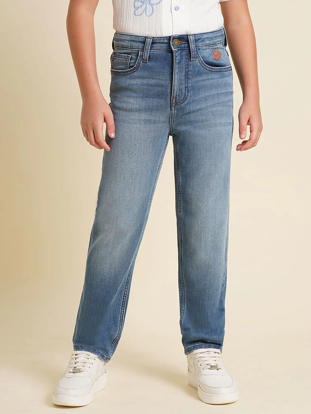 Boys Light Blue Mid Rise Regular Fit Jeans - Image 2