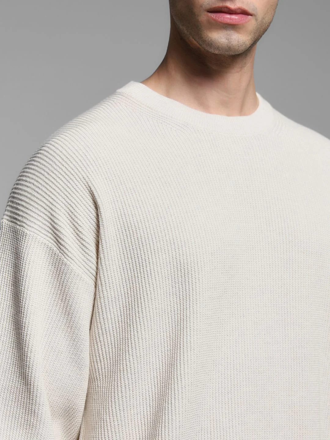 Beige Crew Neck Pullover - Image 5