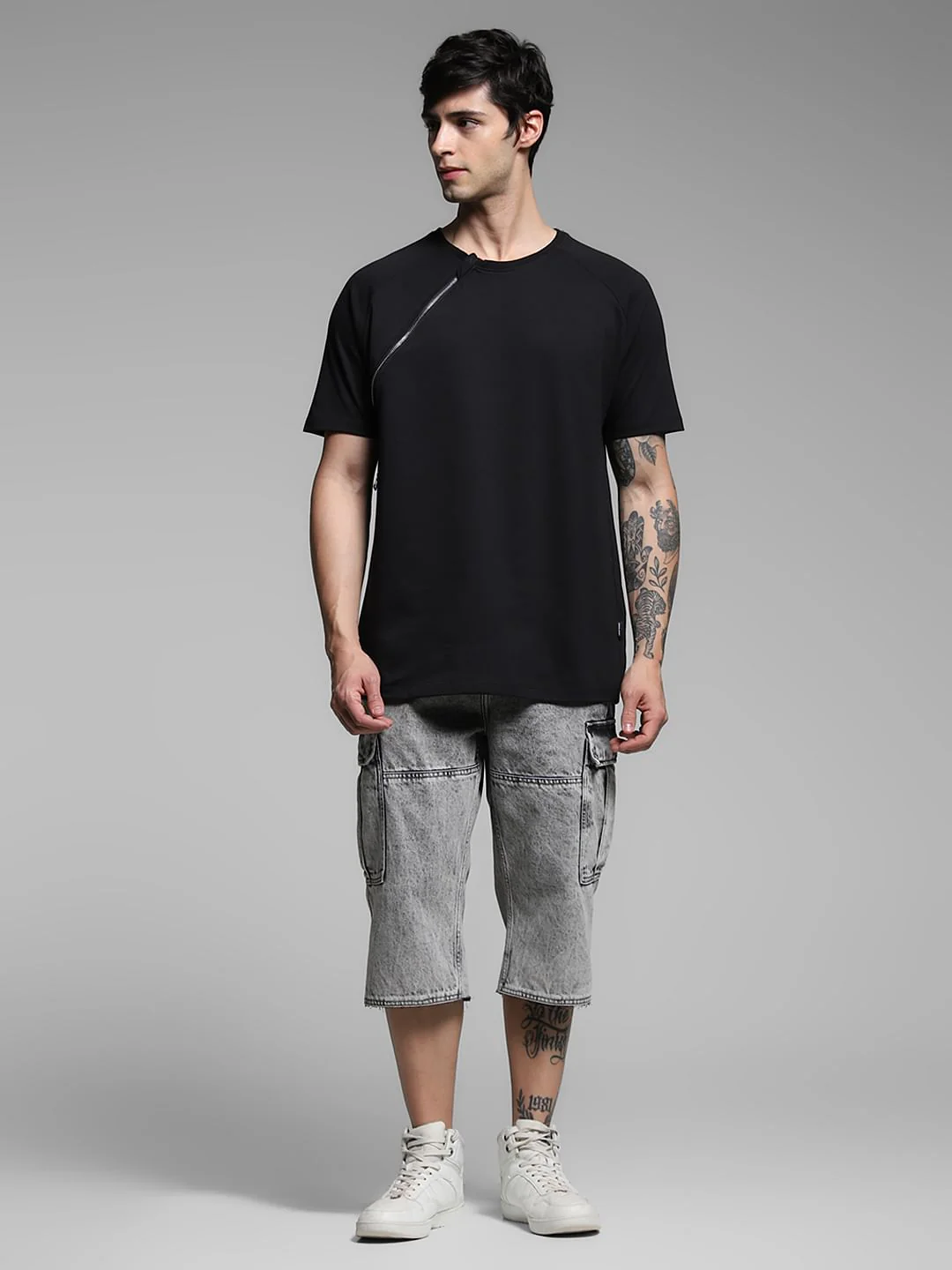 Black Zip Detailing Cotton T-shirt - Image 7