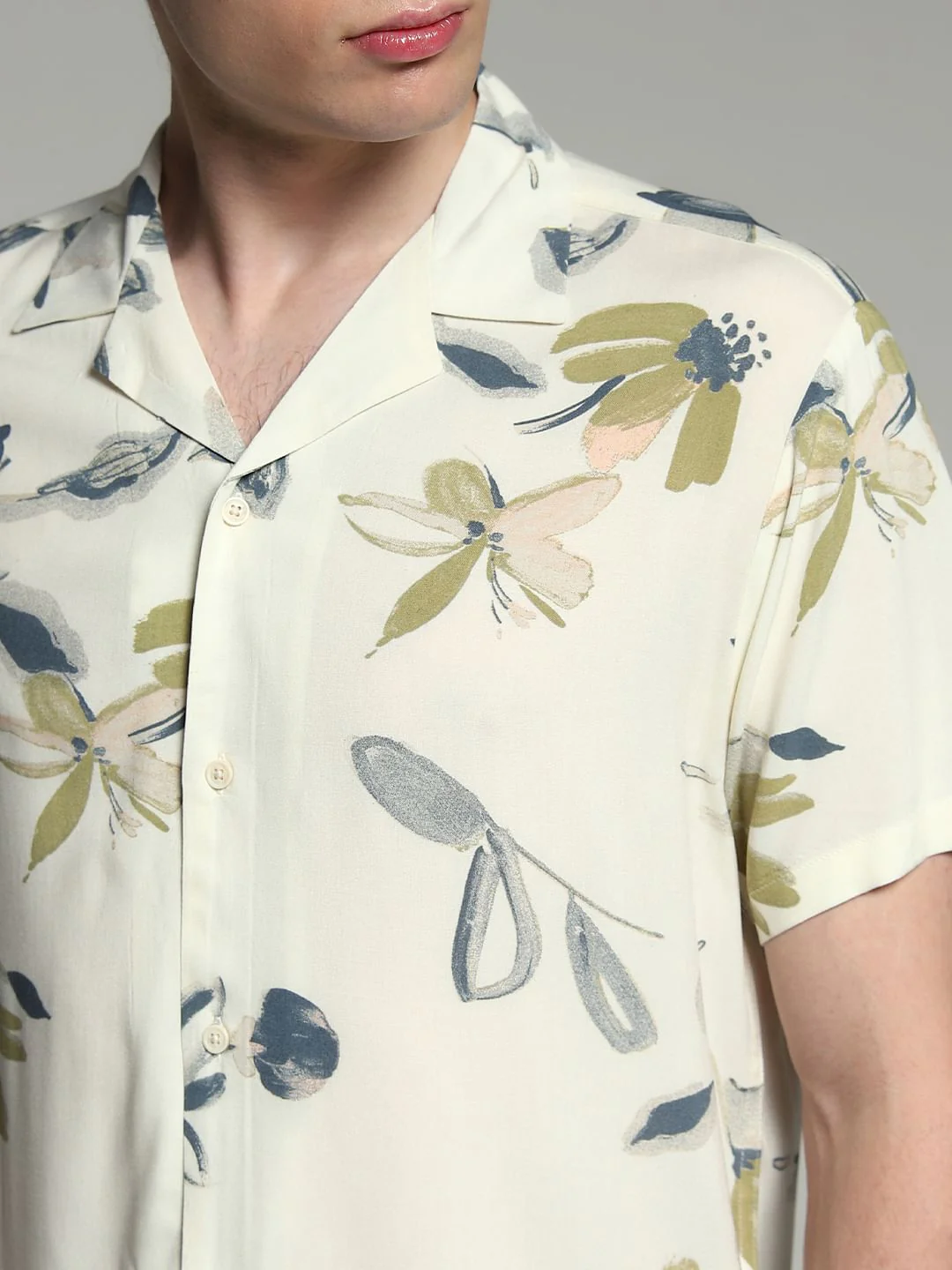 White Abstract Print Viscose Shirt - Image 5