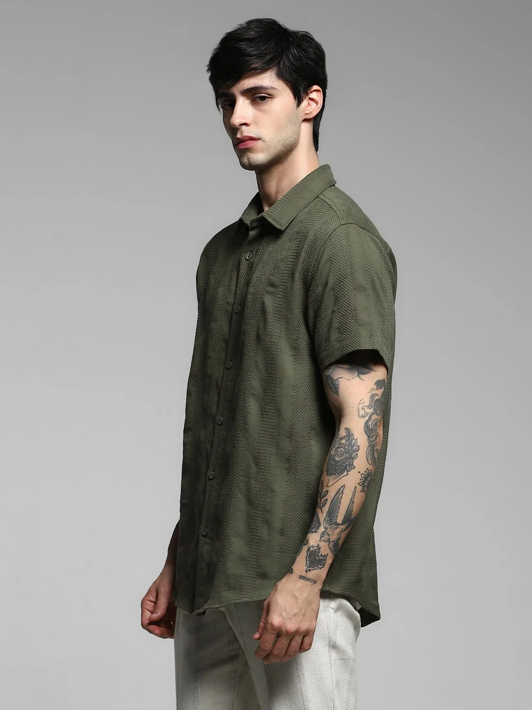 Olive Dobby Short Sleeves Shirt - Image 3