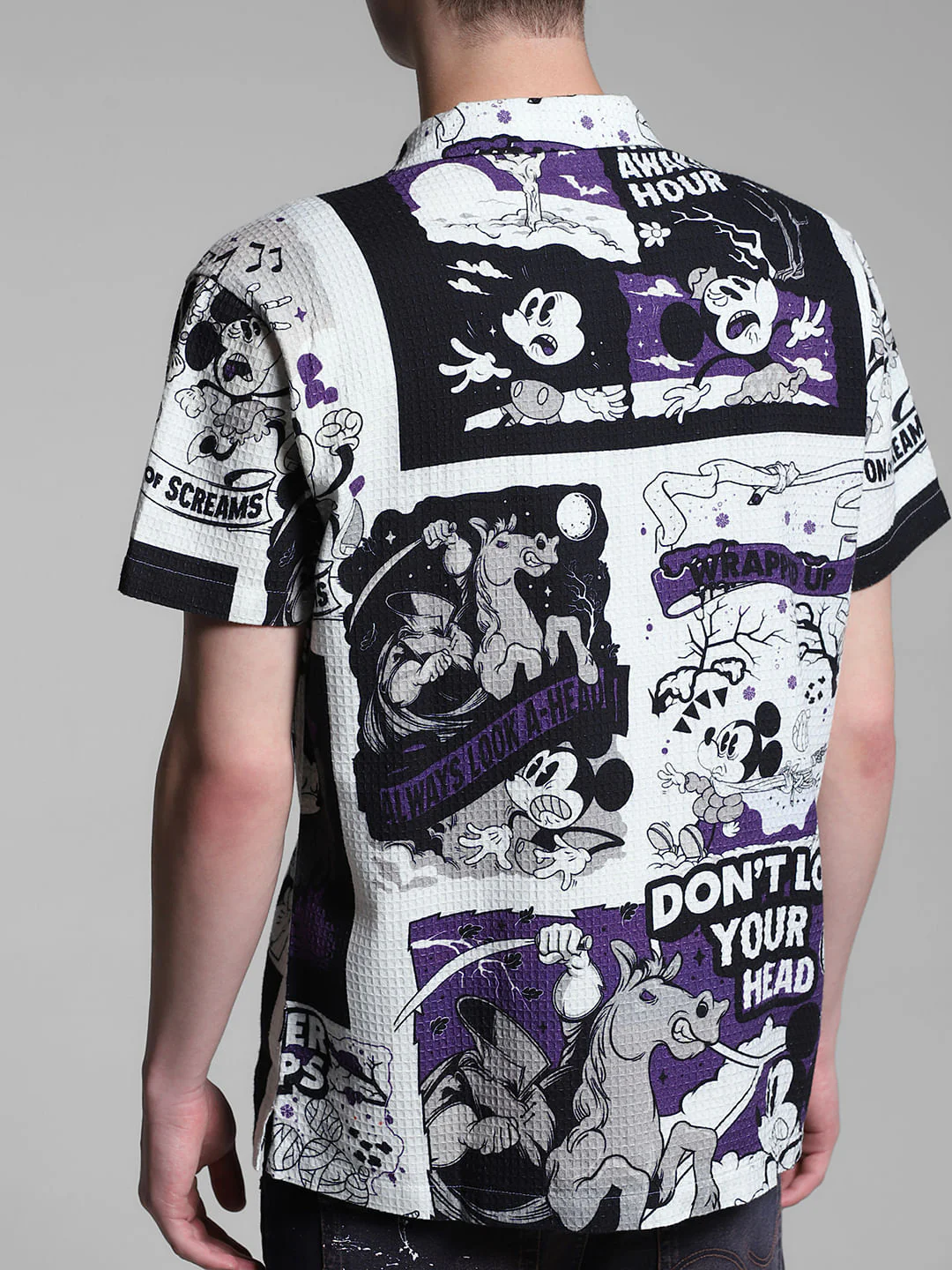 White Mickey Comic Strip Print Shirt - Image 6