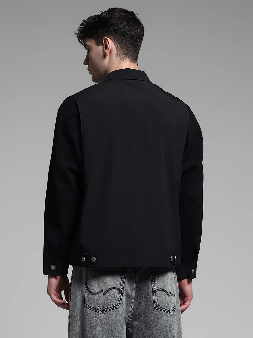 Black Patch Print Casual Jacket - Image 4